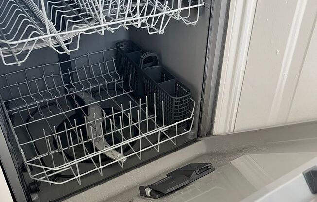 1 bed, 1 bath, 625 sqft, $1,149, Unit 1528-11