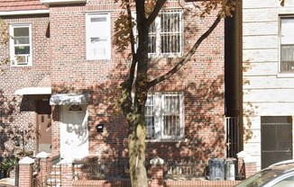 25 15 35 AVE