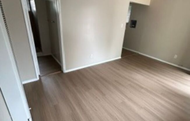 1 bed, 1 bath, $1,800, Unit 8112 Whitaker St.