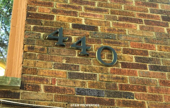 440-450 Rhoads Avenue — Franklin Park Apartments, Columbus, OH