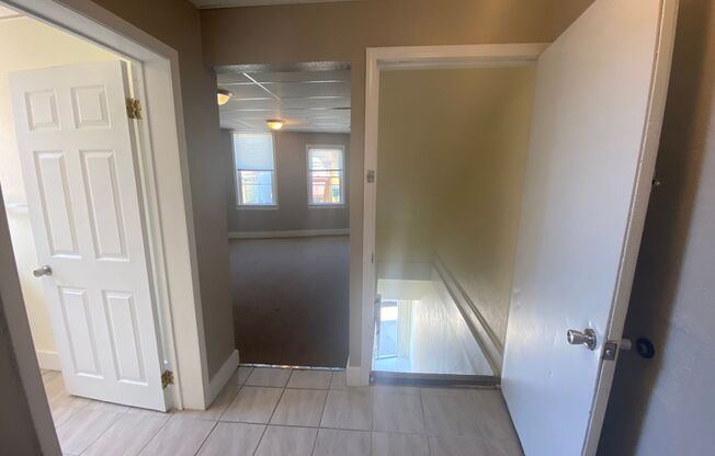 Spacious 1BR Apt now showing!