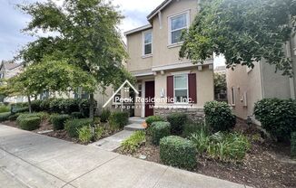 A Wonderful 3bd/2.5ba Natomas Home with Garage!