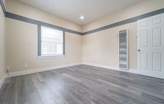 2 beds, 1 bath, $2,395