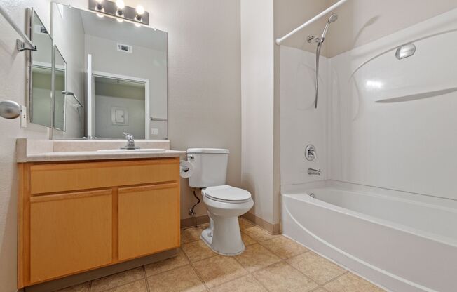1 bed, 1 bath, $1,595, Unit # #AC 1177
