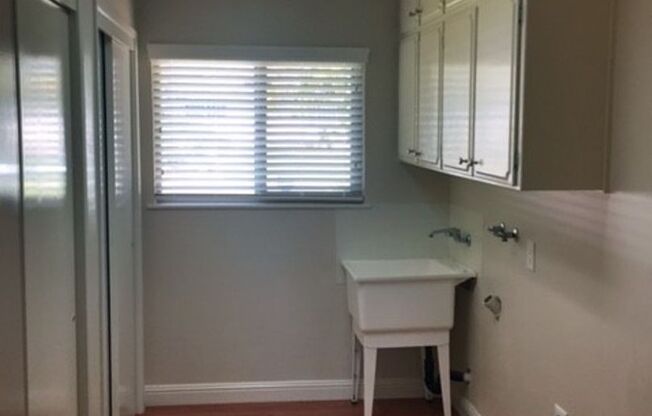 Beautiful 4 Bedroom Rental Home