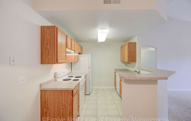 2 beds, 2 baths, $1,795, Unit # 10303