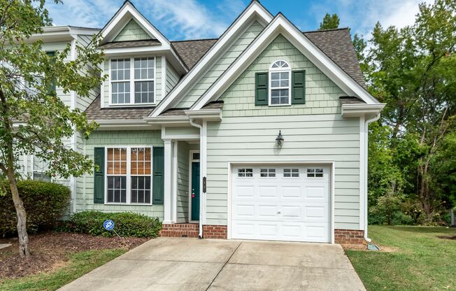 Beautiful 3 bedroom 3.5 bath with bonus room!