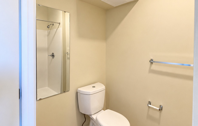 Studio, 1 bath, 180 sqft, $1,195, Unit 325-MFTE