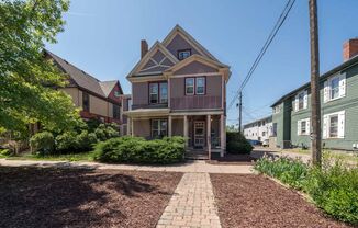 317 E Monument St