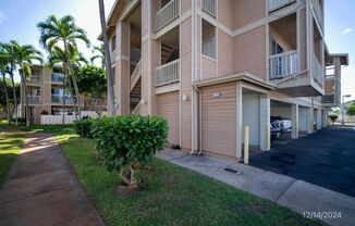 2 beds, 1 bath, $2,500, Unit # 6C