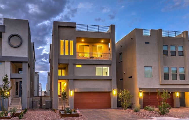 Modern Luxury | Fully Furnished | Rooftop Deck + Heated Pool