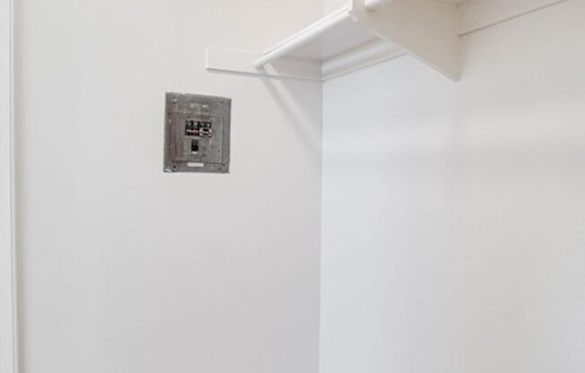 Studio, 1 bath, $1,425, Unit 9