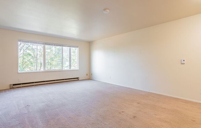 City living with views and walkable access to shops and restaurants!