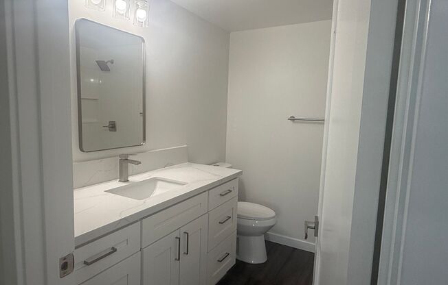 1 bed, 1 bath, 706 sqft, $2,400, Unit Casa Antigua-1215-18