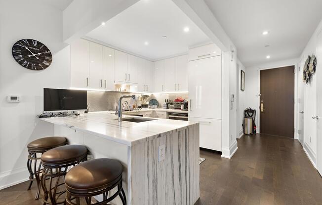 2 beds, 2.5 baths, 1,318 sqft, $10,000, Unit 15-M