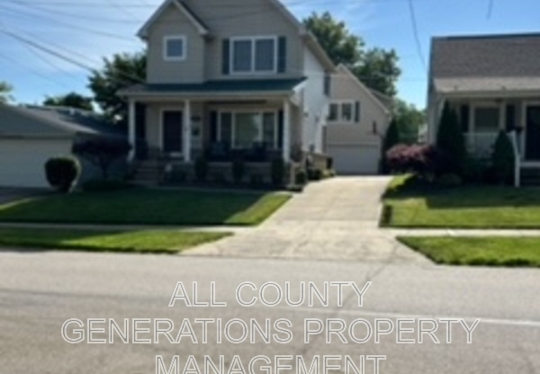 3383 W 151 ST