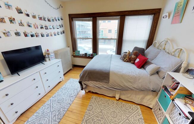 107 N Randall Ave