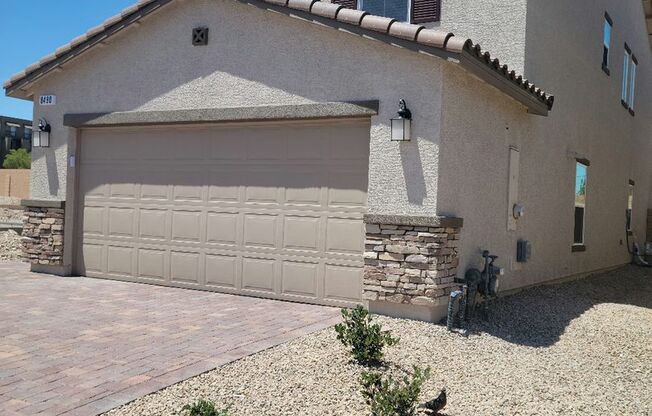 NICE 4 BEDROOM HOME IN CENTENNIAL HILLS-NORTHWEST AREA!!!