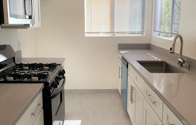 2 beds, 2 baths, 1,100 sqft, $2,375, Unit 201