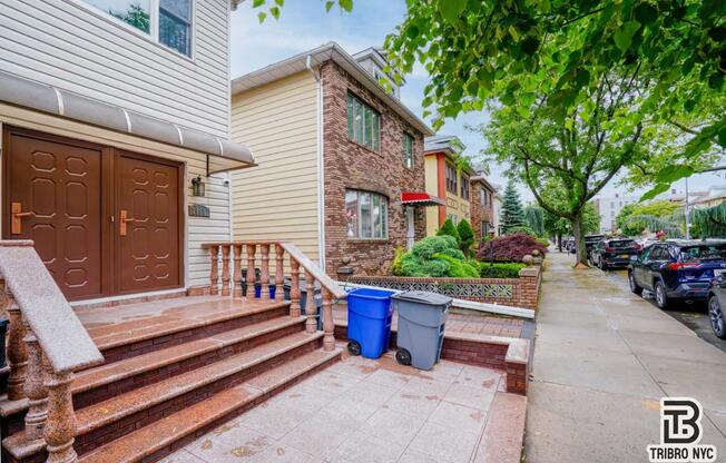 2066 82 ST