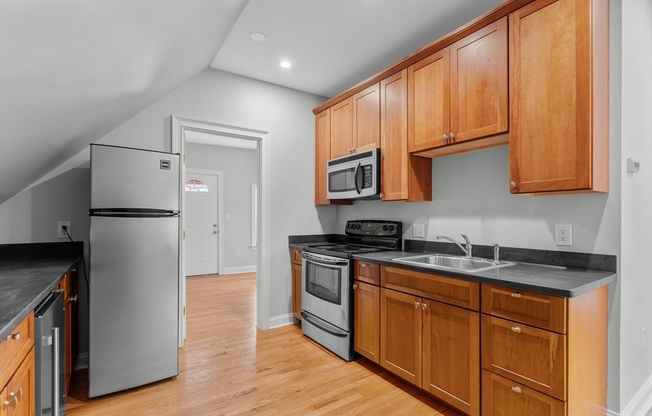 1 bed, 1 bath, 476 sqft, $2,350, Unit 3