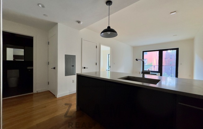 25 East 19th St.