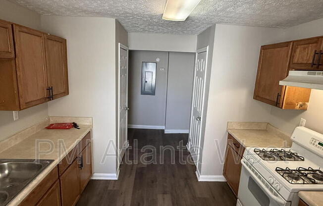 1462 SAINT MICHAEL AVE