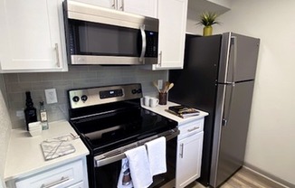 Upgraded Kitchen at Trailpoint at the Woodlands