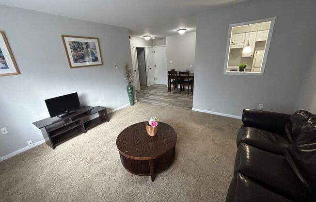 1 bed, 1 bath, $995, Unit 137