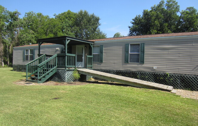 3 bedroom 2 bathroom Mobile Home