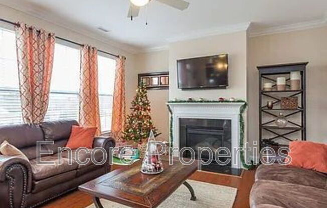 708 GLENVILLE LK DR