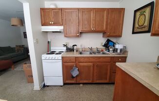 Flying Start Properties -2901 NW 14th St