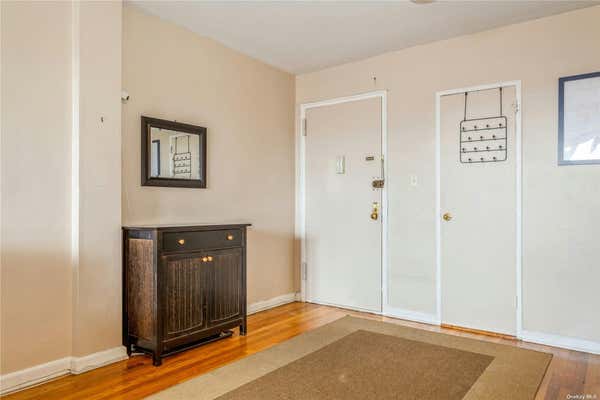 1 bed, 1 bath, $2,000, Unit 511