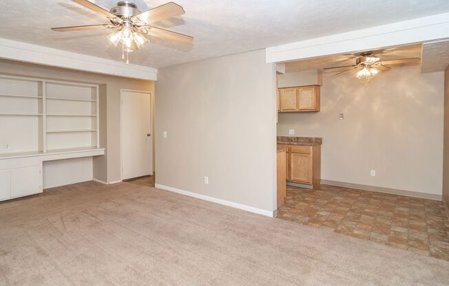 2 beds, 2 baths, 935 sqft, $1,049, Unit 29S-1A