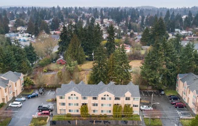 Welcome to Salmon Creek Apartments