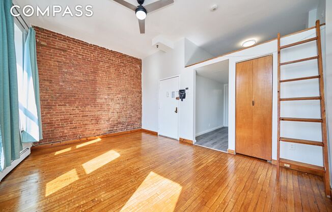 357 W 120 ST