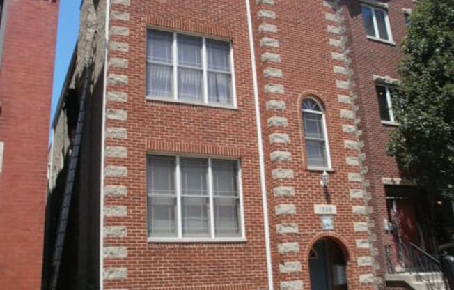 Kennelly Properties - 1336