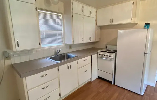 Stand-Alone Studio Cottage in the North End