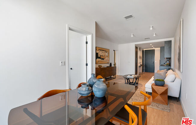 1 bed, 1 bath, 840 sqft, $3,850, Unit 314