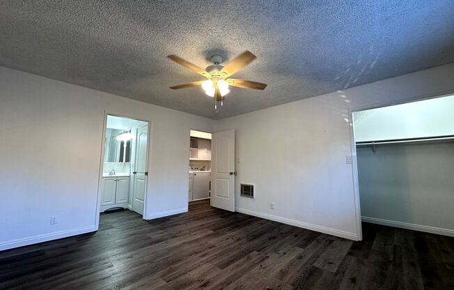 2 beds, 2 baths, $3,000, Unit 2508