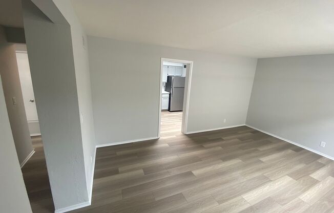 RC- 7 Leo Street, San Francisco, CA 94112