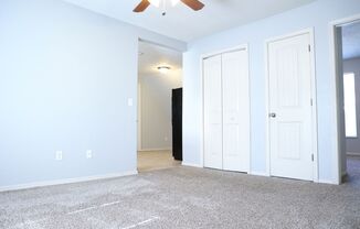 3 beds, 1 bath, $1,350, Unit A