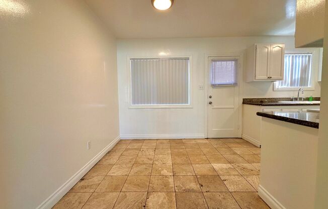 1 bed, 1 bath, 648 sqft, $1,895, Unit I