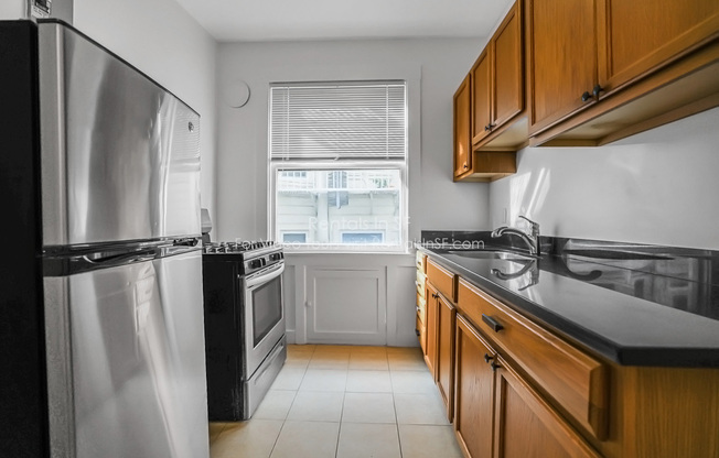 2245 LARKIN