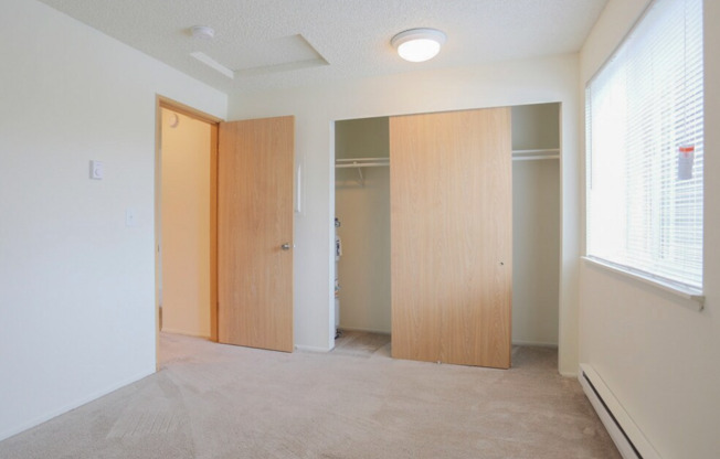1 bed, 1 bath, 620 sqft, $1,425, Unit F-045