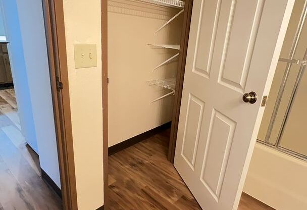 2 beds, 1 bath, 910 sqft, $969.99, Unit 1780-Q303