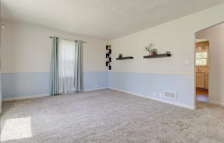 2 beds, 1 bath, $1,325