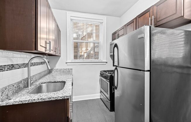 2 beds, 1 bath, 569 sqft, $2,150, Unit 1106-1st Floor