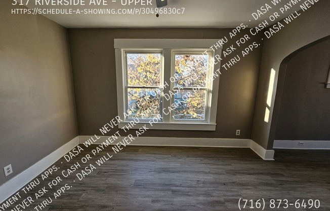 317 RIVERSIDE AVE