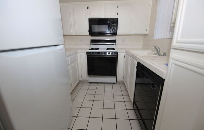 SUMMERLIN - LA POSADA CONDO